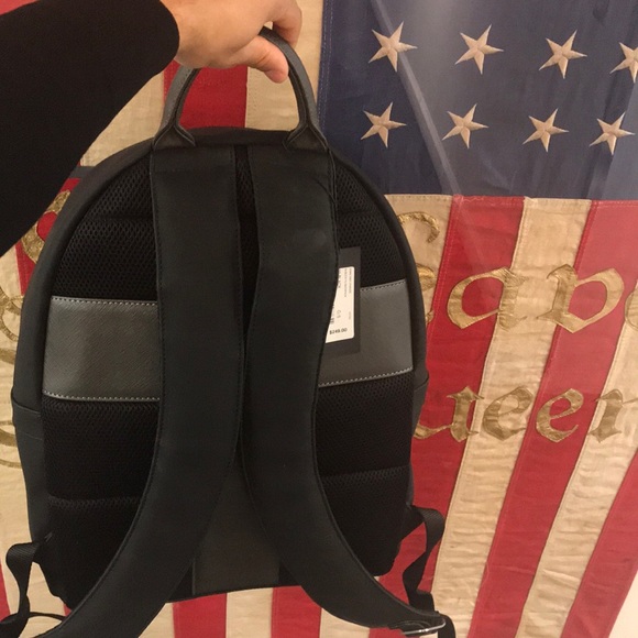 Backpack - Picture 2 of 3